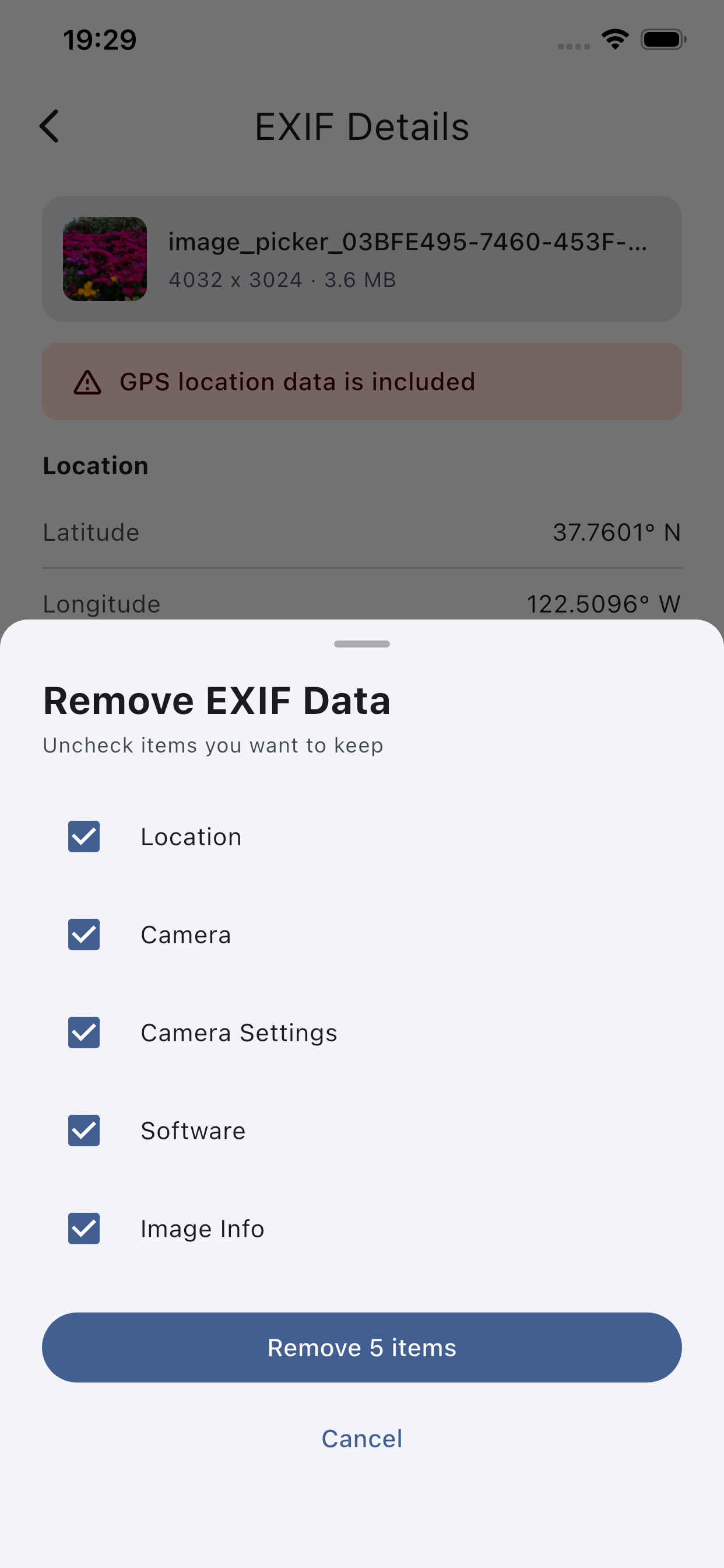Selective EXIF removal screen with checkboxes for each metadata category